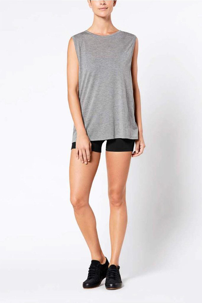 linear-muscle-tee-grey_1024x1024