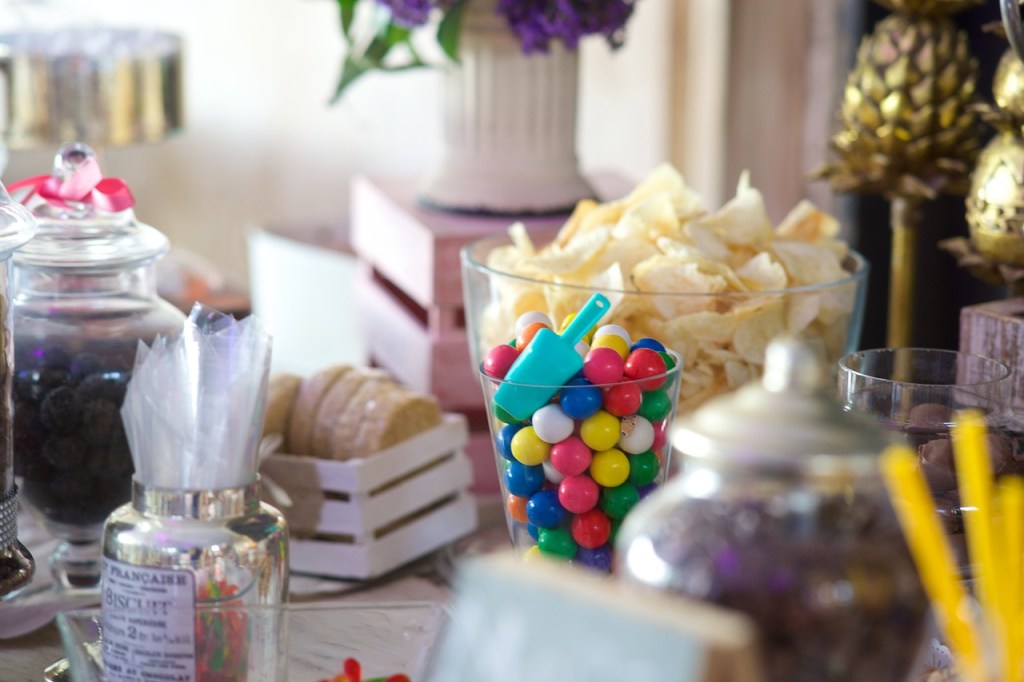 Fried Food Or Sweets: What Should You&nbsp;Choose?